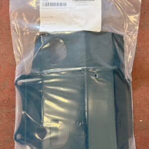 EC206 suojapelti oik( Protective cover valve block EC206B right)